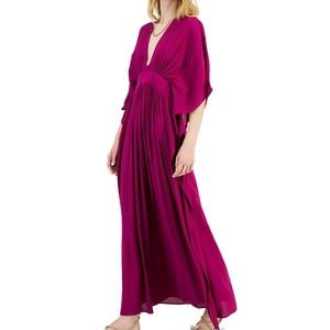beautiful caftan dress! Super flattering